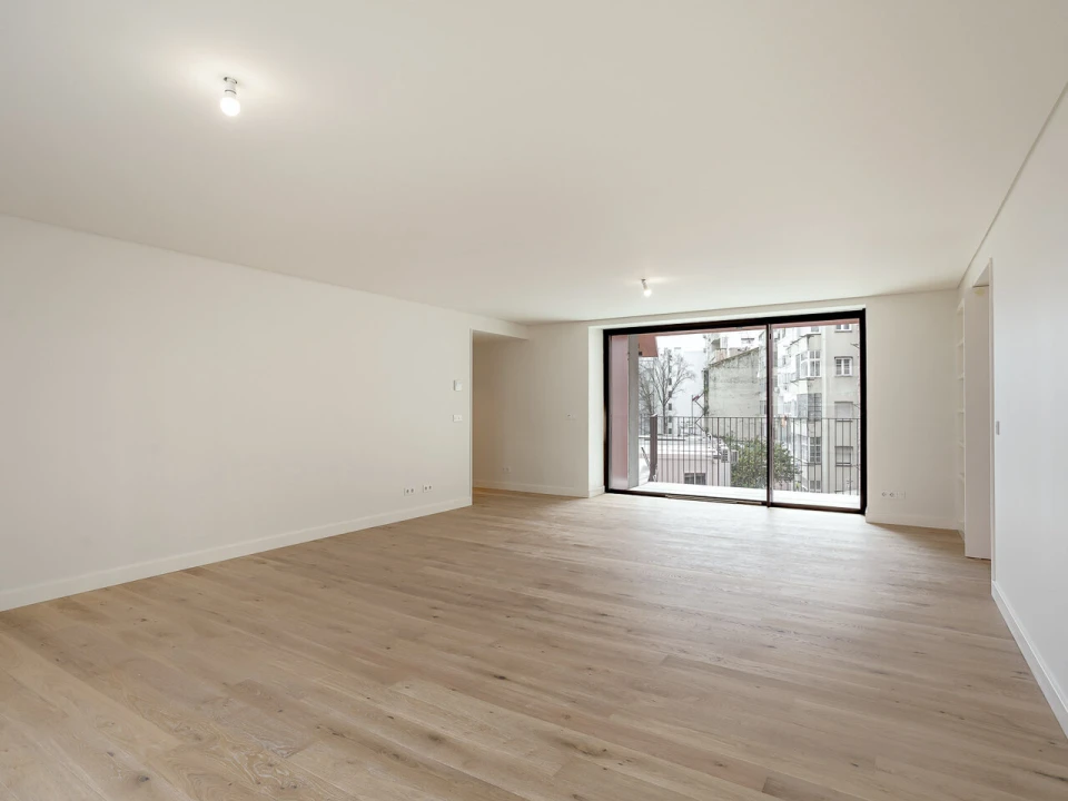 Apartamento T3 para Venda em Areeiro Foto 3