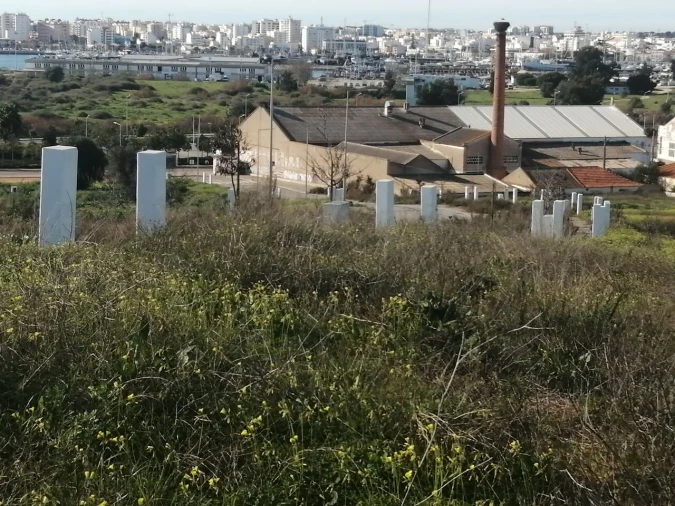 Terreno para Venda em Estômbar e Parchal Foto 10