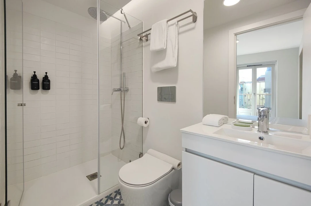 Apartamento T1 para Venda em Santo António Foto 15