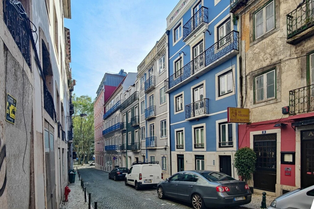 Apartamento T1 para Venda em Santo António Foto 30