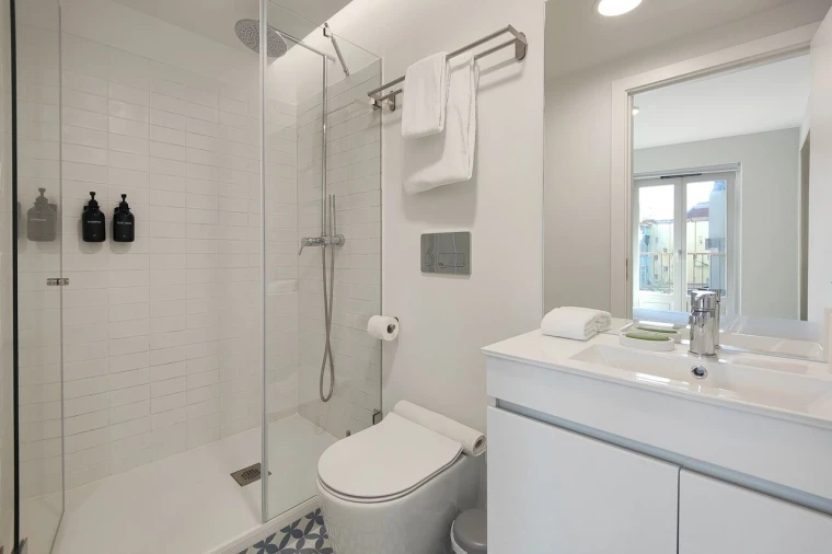 Apartamento T1 para Venda em Santo António Foto 15