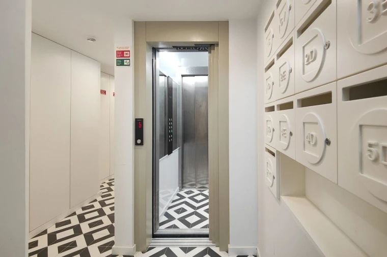 Apartamento T1 para Venda em Santo António Foto 26