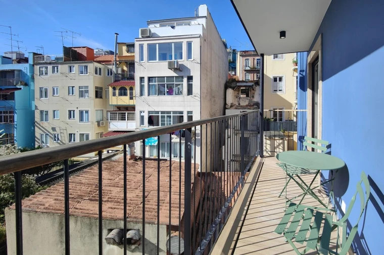 Apartamento T1 para Venda em Santo António Foto 28