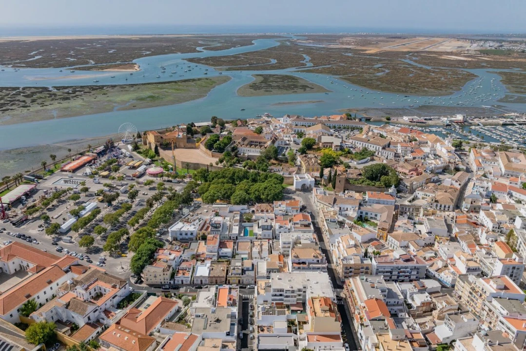 Moradia T4 para Venda em Faro (Sé e São Pedro) Foto 38