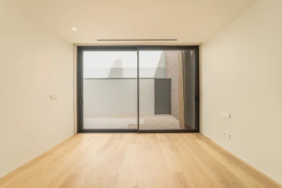 Apartamento T4 para Venda em Aldoar, Foz do Douro e Nevogilde