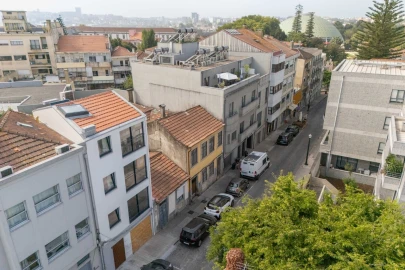 Moradia T4 para Venda em Lordelo do Ouro e Massarelos
