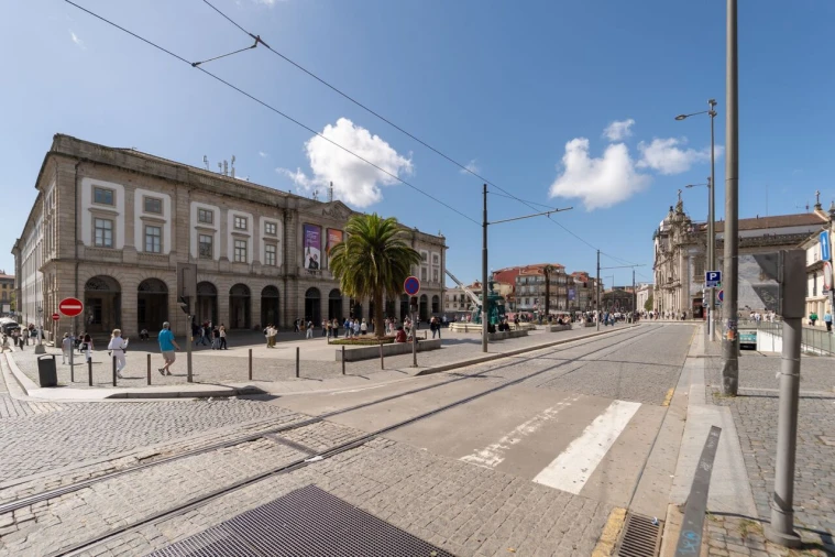 Prédio para Arrendamento em Cedofeita, Santo Ildefonso, Sé, Miragaia, São Nicolau e Vitória Foto 9