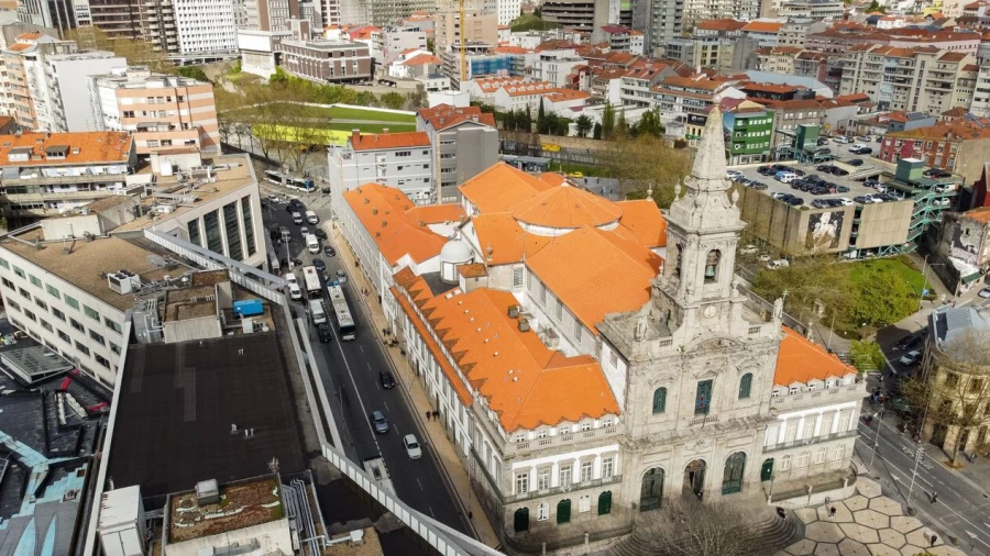 Prédio para Arrendamento em Cedofeita, Santo Ildefonso, Sé, Miragaia, São Nicolau e Vitória