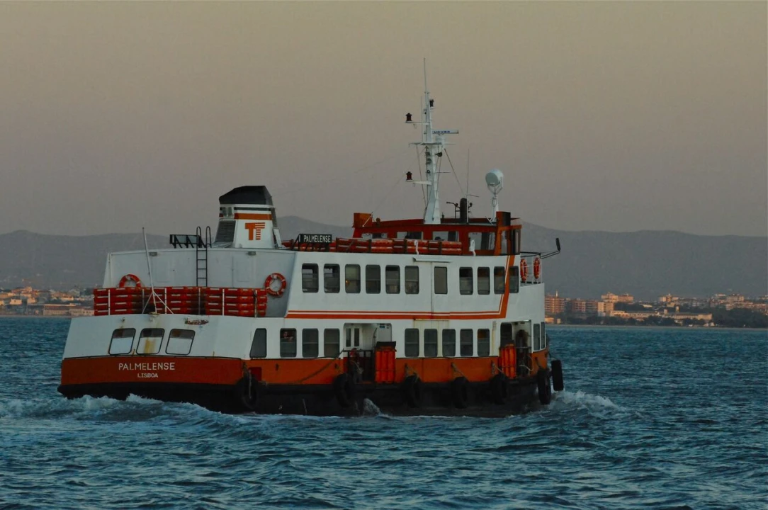 Apartamento T3 para Venda em Almada, Cova da Piedade, Pragal e Cacilhas Foto 15