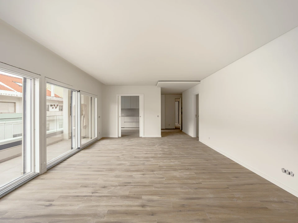 Apartamento T4 para Venda em Almada, Cova da Piedade, Pragal e Cacilhas Foto 18