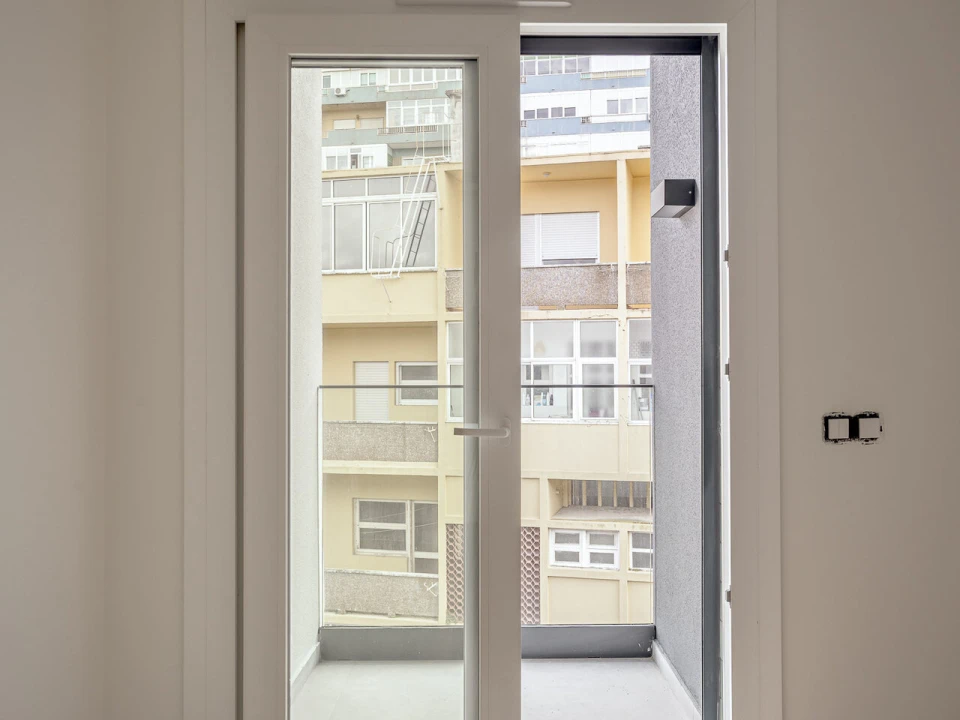 Apartamento T4 para Venda em Almada, Cova da Piedade, Pragal e Cacilhas Foto 29