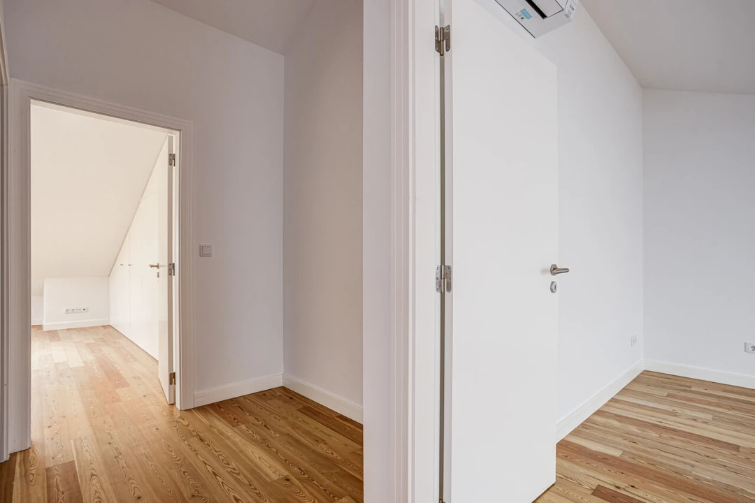 Apartamento T2 para Venda em Arroios Foto 12