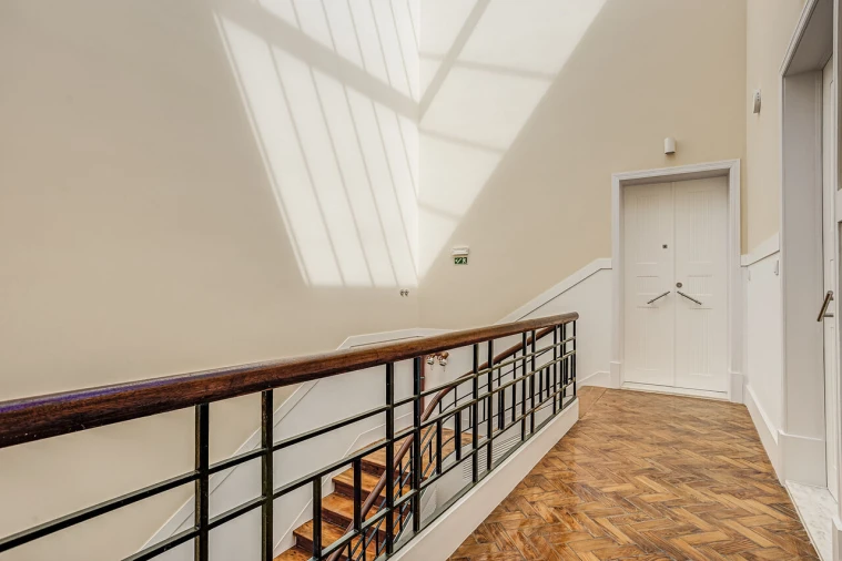 Apartamento T2 para Venda em Arroios Foto 9