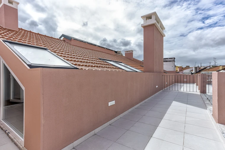 Apartamento T2 para Venda em Arroios Foto 10