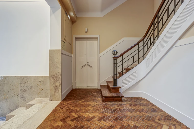 Apartamento T0 para Venda em Arroios Foto 11