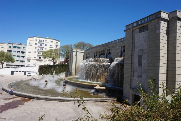 Apartamento T0 para Venda em Arroios Foto 19