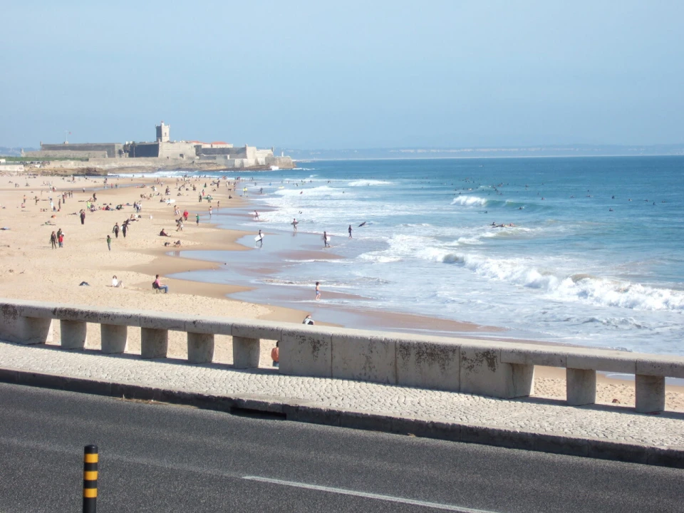 Apartamento T1 para Venda em Carcavelos e Parede Foto 21