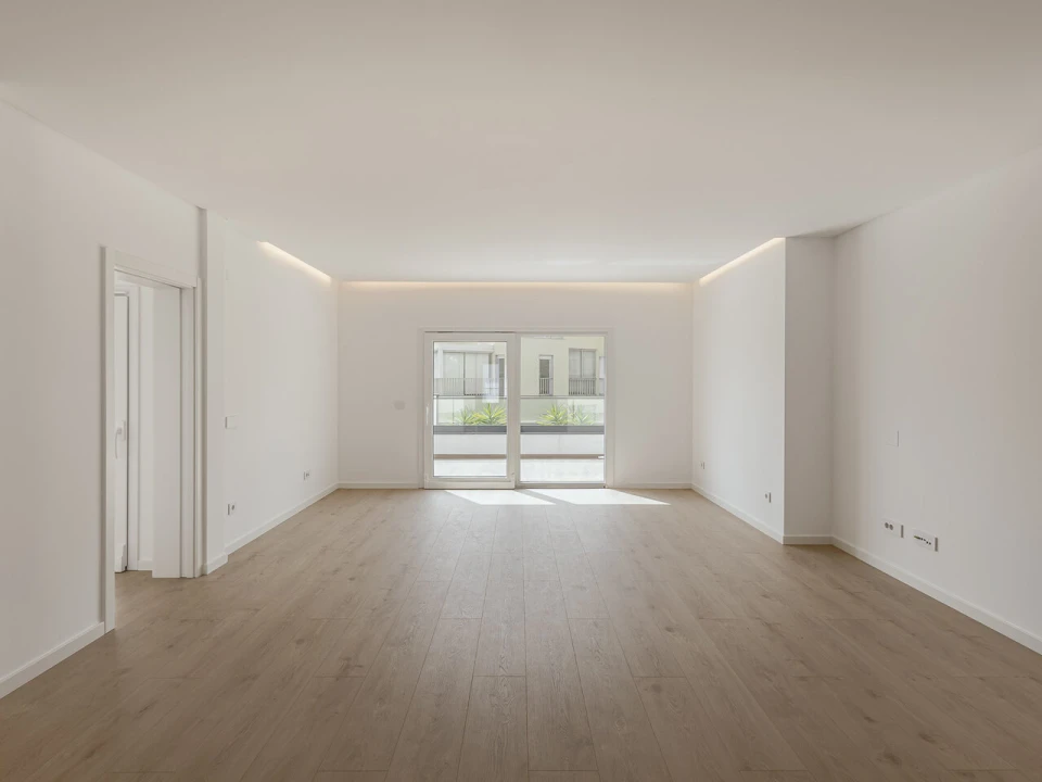 Apartamento T3 para Venda em Carcavelos e Parede Foto 7