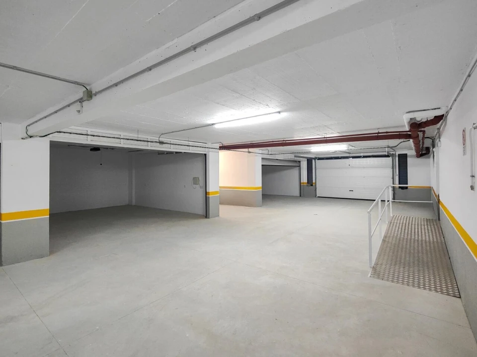 Apartamento T3 para Venda em Carcavelos e Parede Foto 35