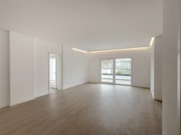 Apartamento T3 para Venda em Carcavelos e Parede