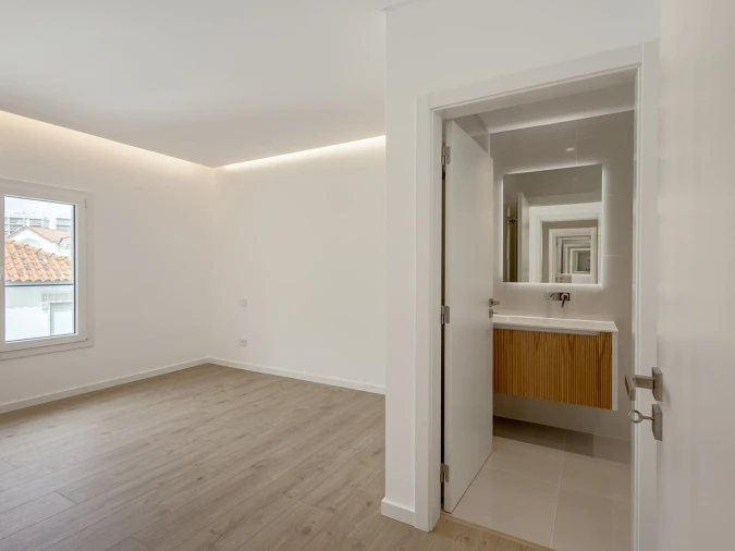 Apartamento T3 para Venda em Carcavelos e Parede Foto 15