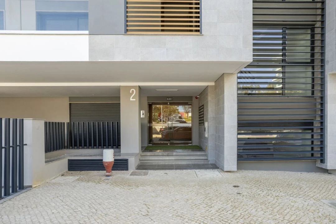Apartamento T2 para Venda em Faro (Sé e São Pedro) Foto 10