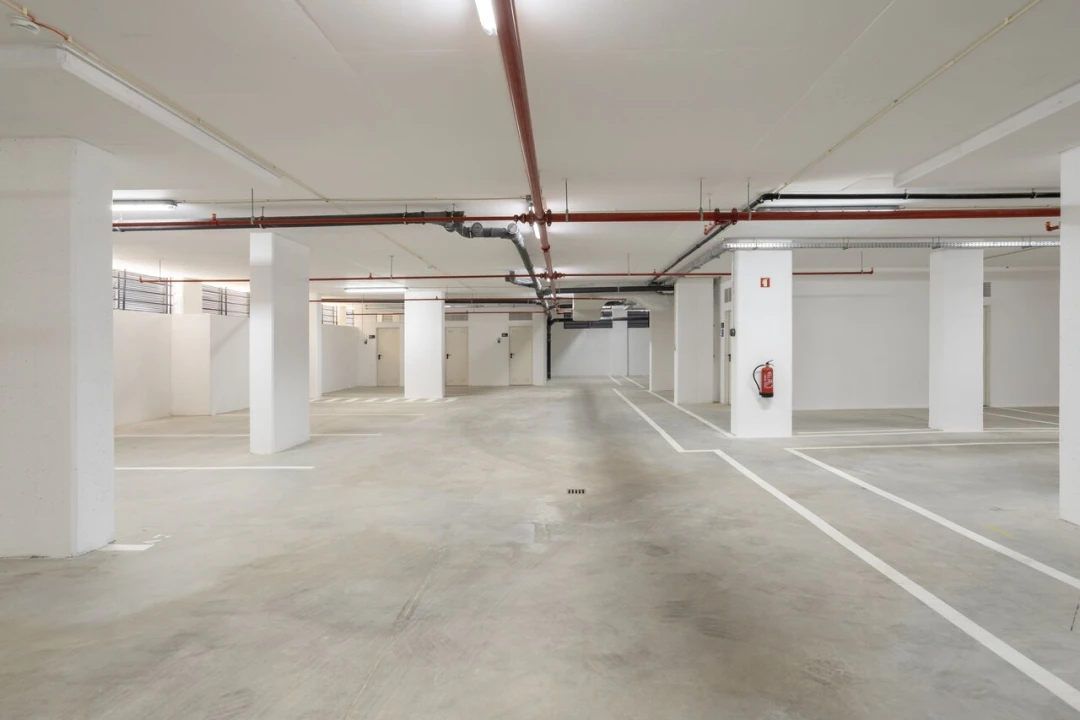 Apartamento T2 para Venda em Faro (Sé e São Pedro) Foto 35