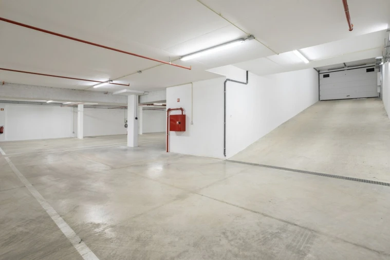 Apartamento T2 para Venda em Faro (Sé e São Pedro) Foto 37