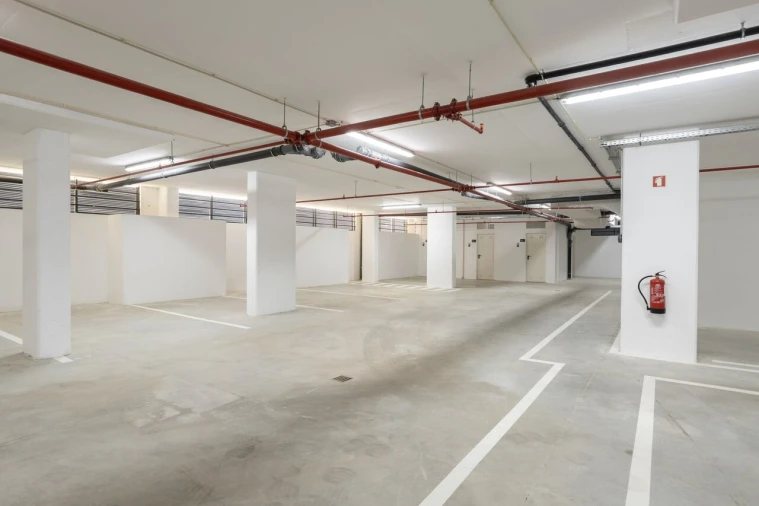 Apartamento T3 para Venda em Faro (Sé e São Pedro) Foto 37