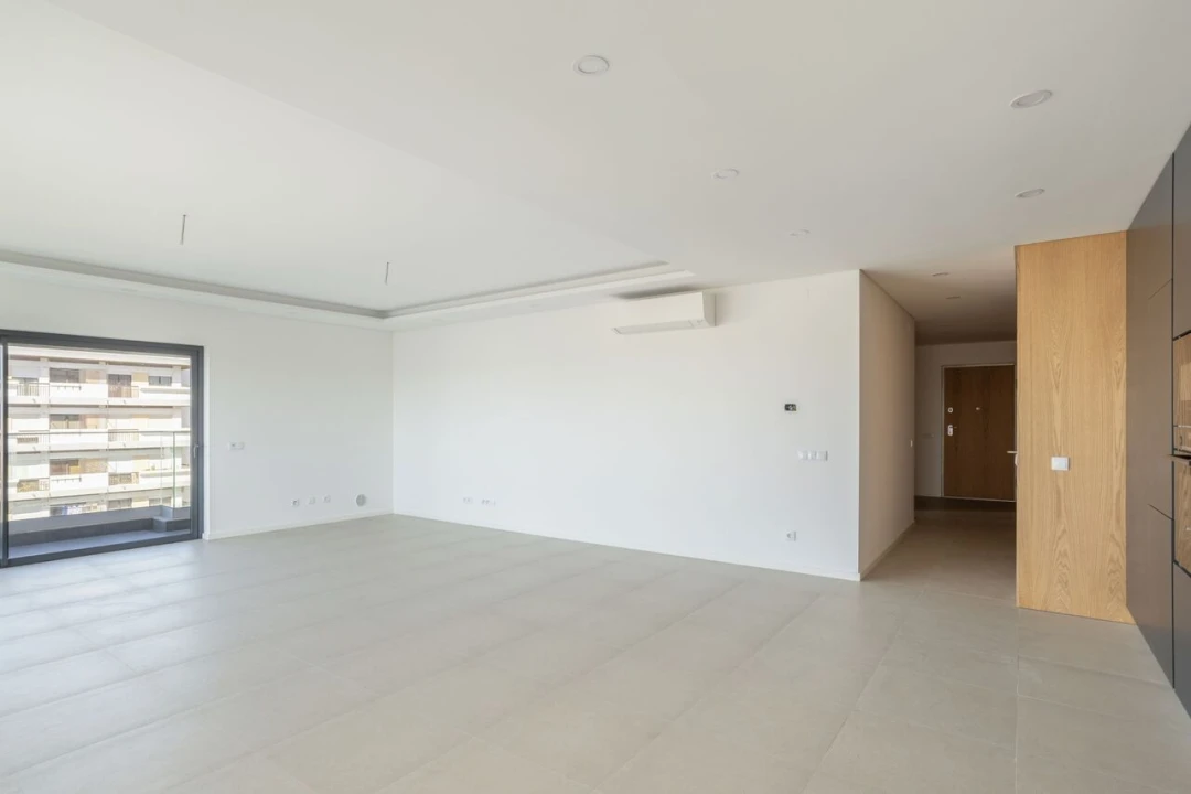 Apartamento T3 para Venda em Faro (Sé e São Pedro) Foto 13