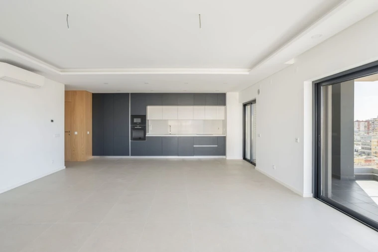 Apartamento T3 para Venda em Faro (Sé e São Pedro) Foto 12