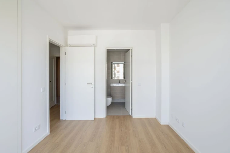 Apartamento T3 para Venda em Faro (Sé e São Pedro) Foto 16