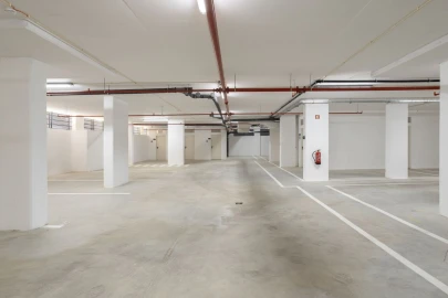 Apartamento T3 para Venda em Faro (Sé e São Pedro)