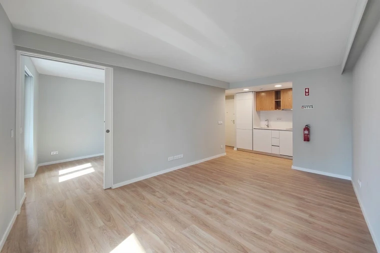 Apartamento T1 para Venda em Santo António Foto 13