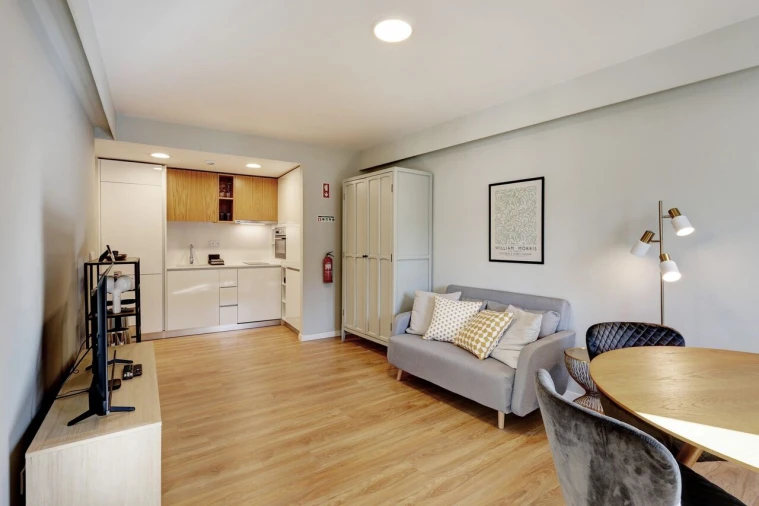 Apartamento T1 para Venda em Santo António Foto 1