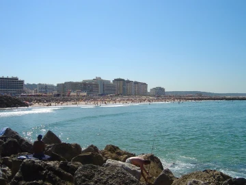 Apartamento T1 para Venda em Charneca de Caparica e Sobreda