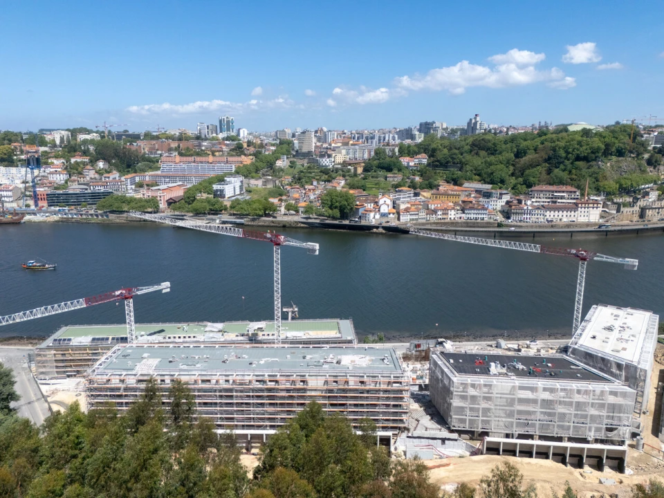 Apartamento T3 para Venda em Santa Marinha e São Pedro da Afurada Foto 24