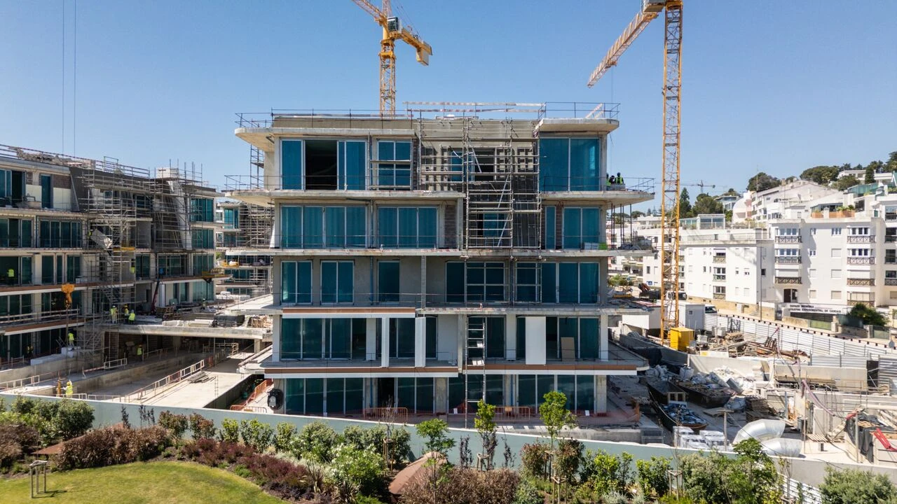 Apartamento T2 para Venda em Cascais e Estoril Foto 9