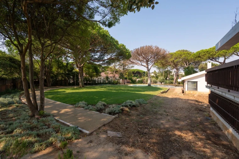 Moradia T6 para Venda em Cascais e Estoril Foto 33