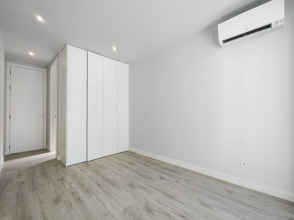 Apartamento T2 para Venda em Conceição e Cabanas de Tavira Foto 17