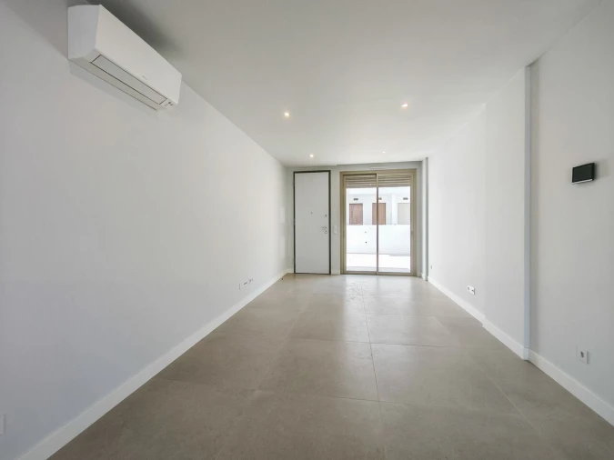Apartamento T2 para Venda em Conceição e Cabanas de Tavira Foto 4