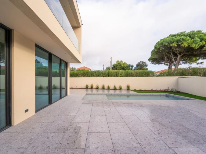 Moradia T5 para Venda em Cascais e Estoril Foto 10