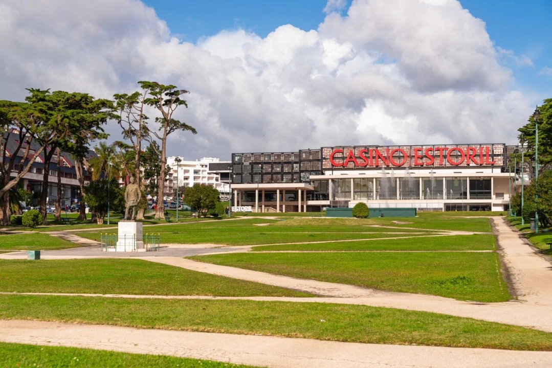 Moradia T5 para Venda em Cascais e Estoril Foto 16