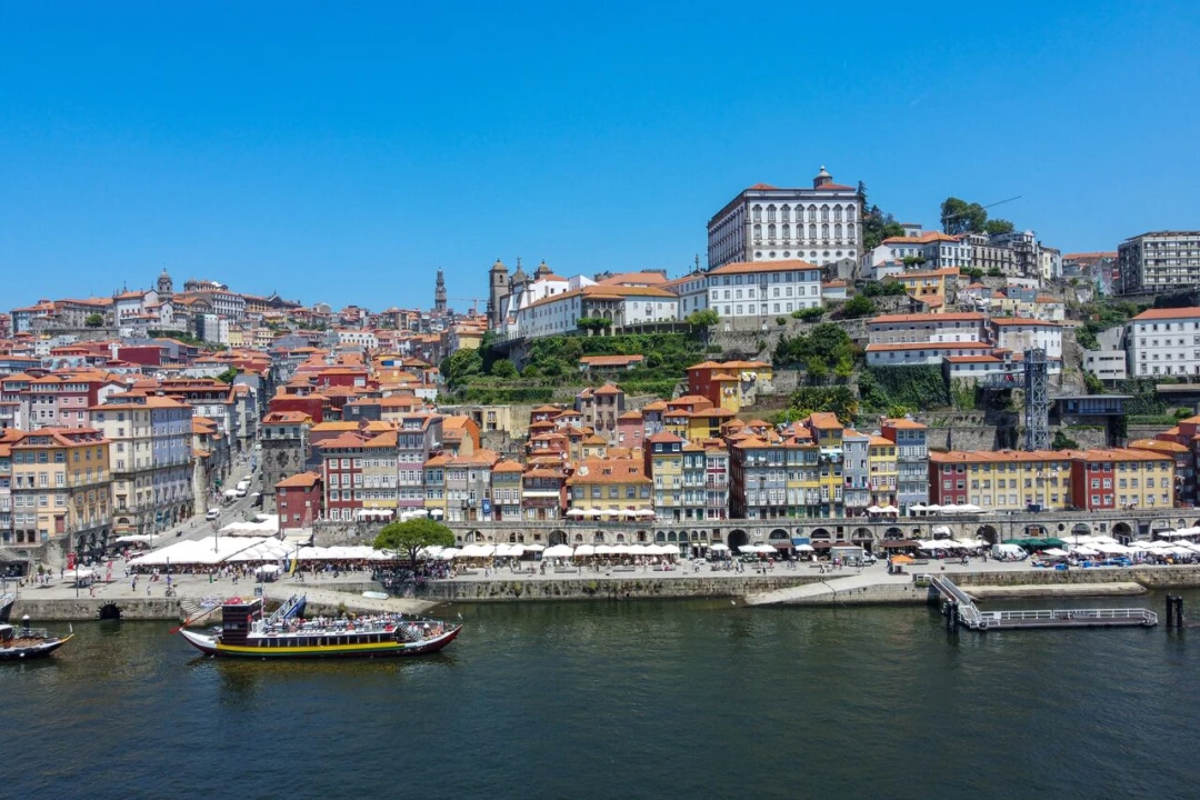 Apartamento T2 para Venda em Lordelo do Ouro e Massarelos Foto 20