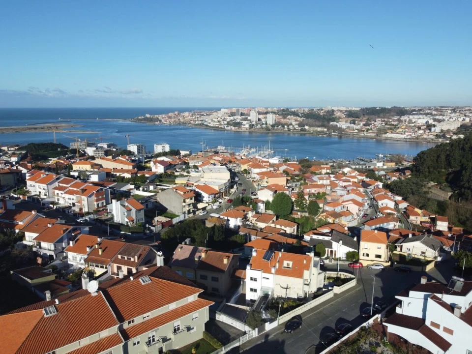 Apartamento T1 para Venda em Santa Marinha e São Pedro da Afurada Foto 15