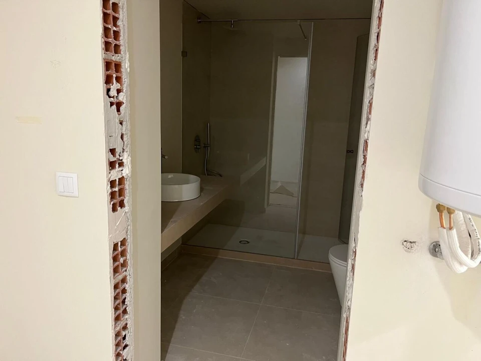 Apartamento T1 para Venda em Santa Maria do Castelo e Santiago e Santa Susana Foto 20