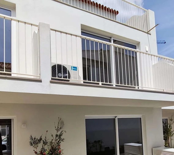 Apartamento T1 para Venda em Santa Maria do Castelo e Santiago e Santa Susana Foto 4
