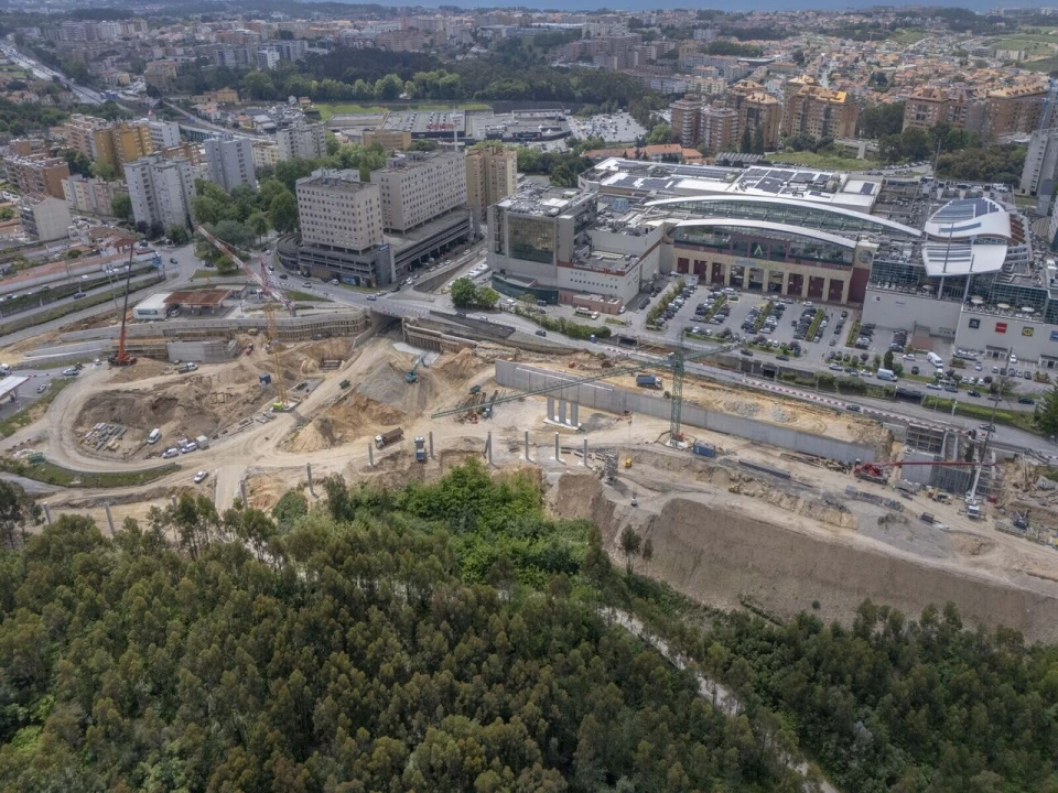 Apartamento T1 para Venda em Santa Marinha e São Pedro da Afurada Foto 43