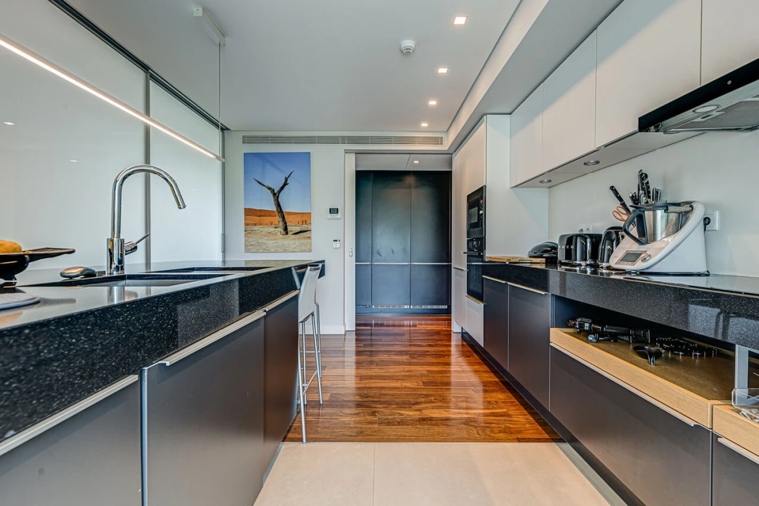 Apartamento T6 para Venda em Avenidas Novas Foto 27