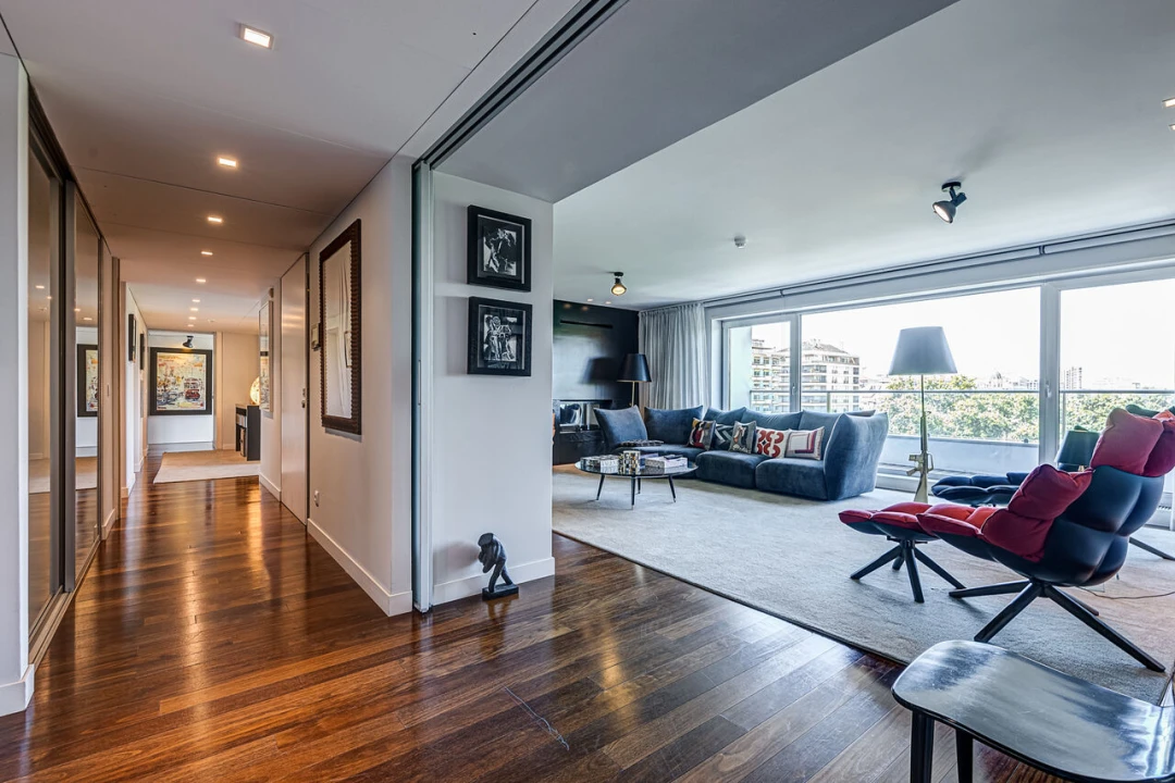 Apartamento T6 para Venda em Avenidas Novas Foto 4